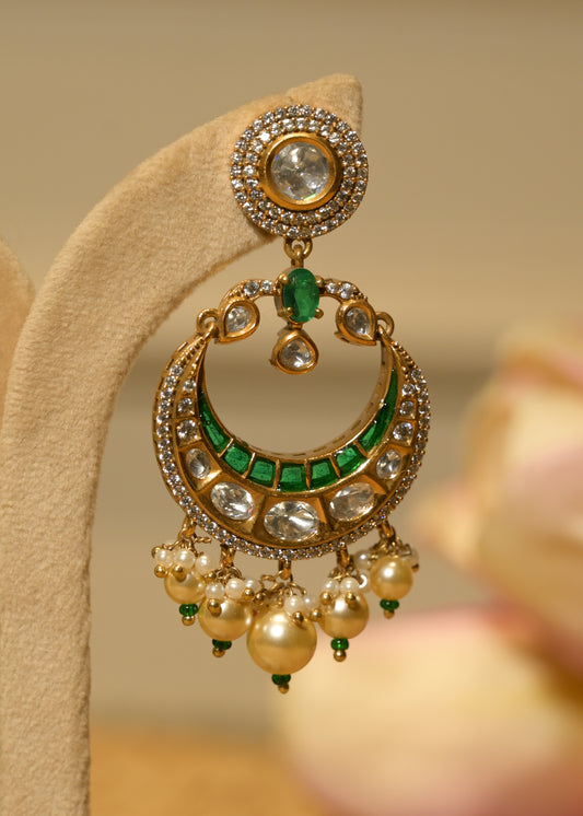 Zamrud Chandbali Earrings