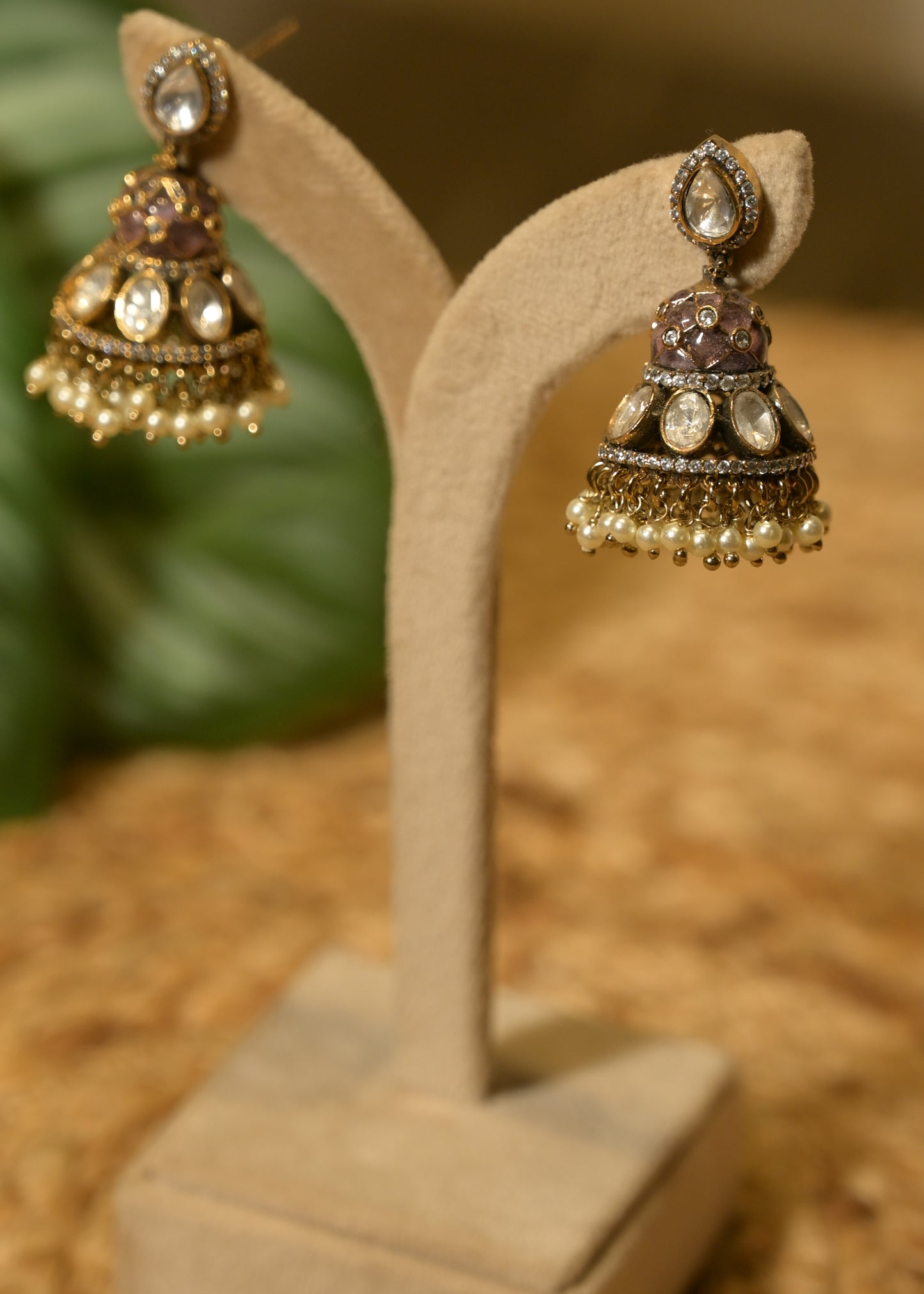 Lavender Kundan Small Mirror & Kundan Jhumka Earrings