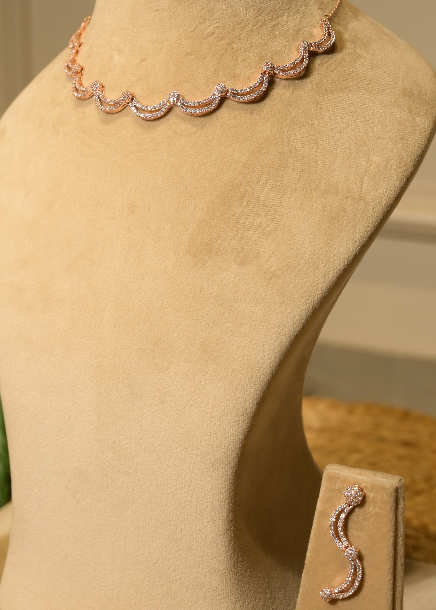 Leher AD Rose Gold Choker Set