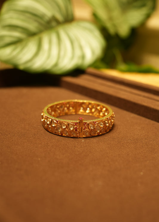 Mehrunissa Classic Polki Gold Kada Bangle Pair