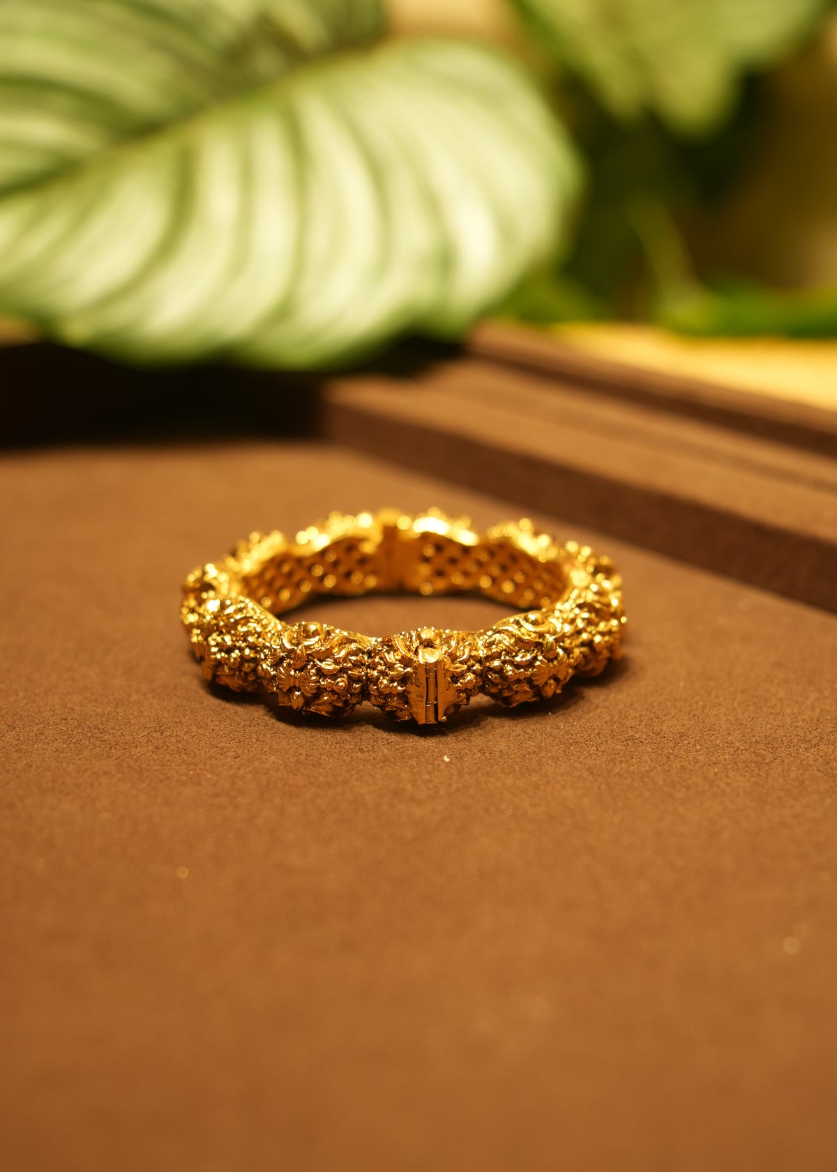 Anarkali Textured Gold Nakashi Kada Bangle Pair