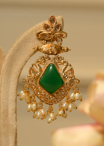 Zeenat Panna Jhumka Earrings