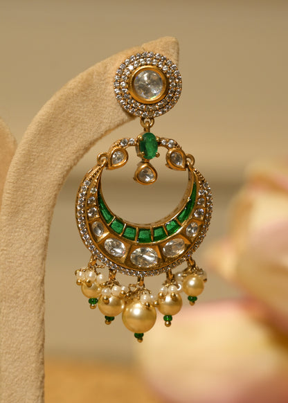 Zamrud Chandbali Earrings