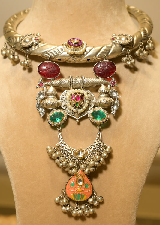 Roohani Silver Oxidised Set