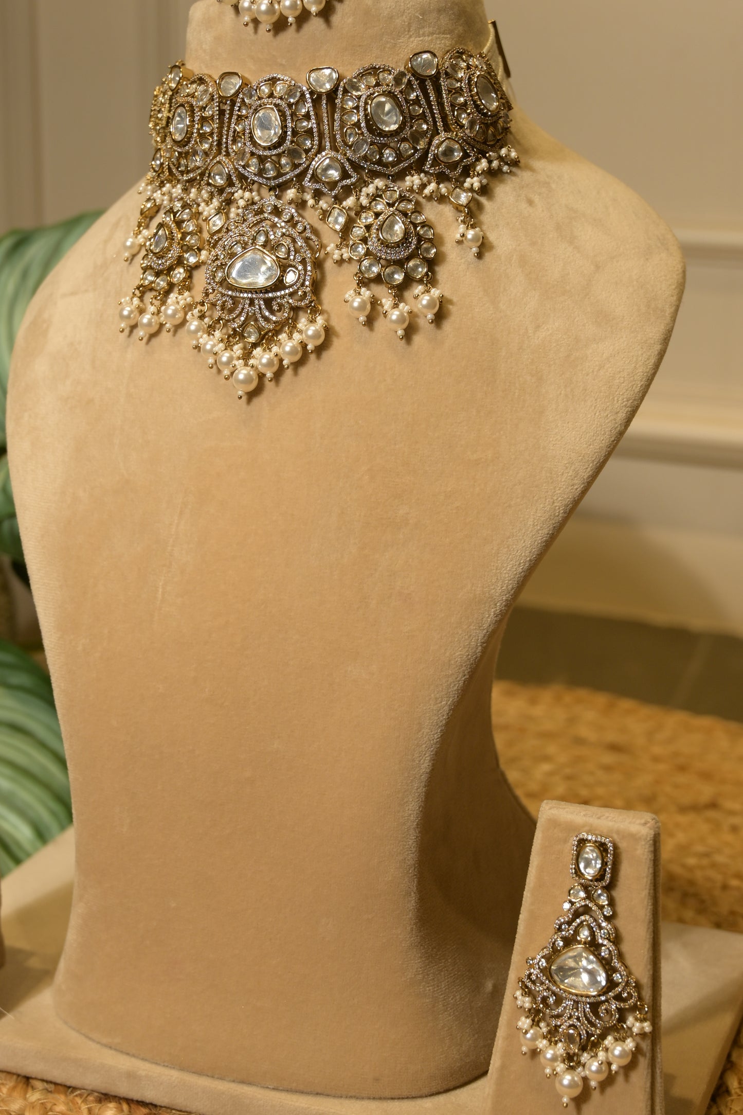 Chandbali Polki Choker Set with Tikka Set