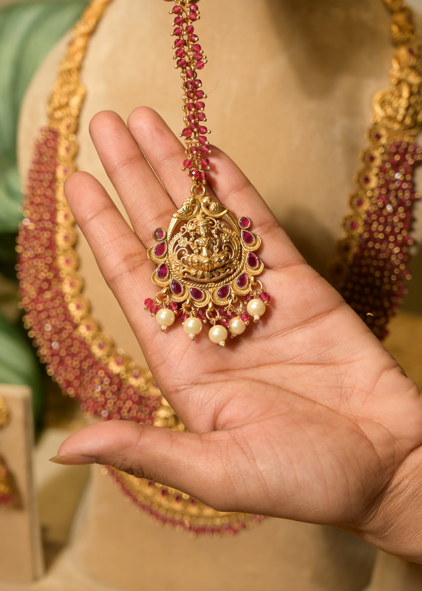 Mahalaxmi Temple Ruby & Gold Set