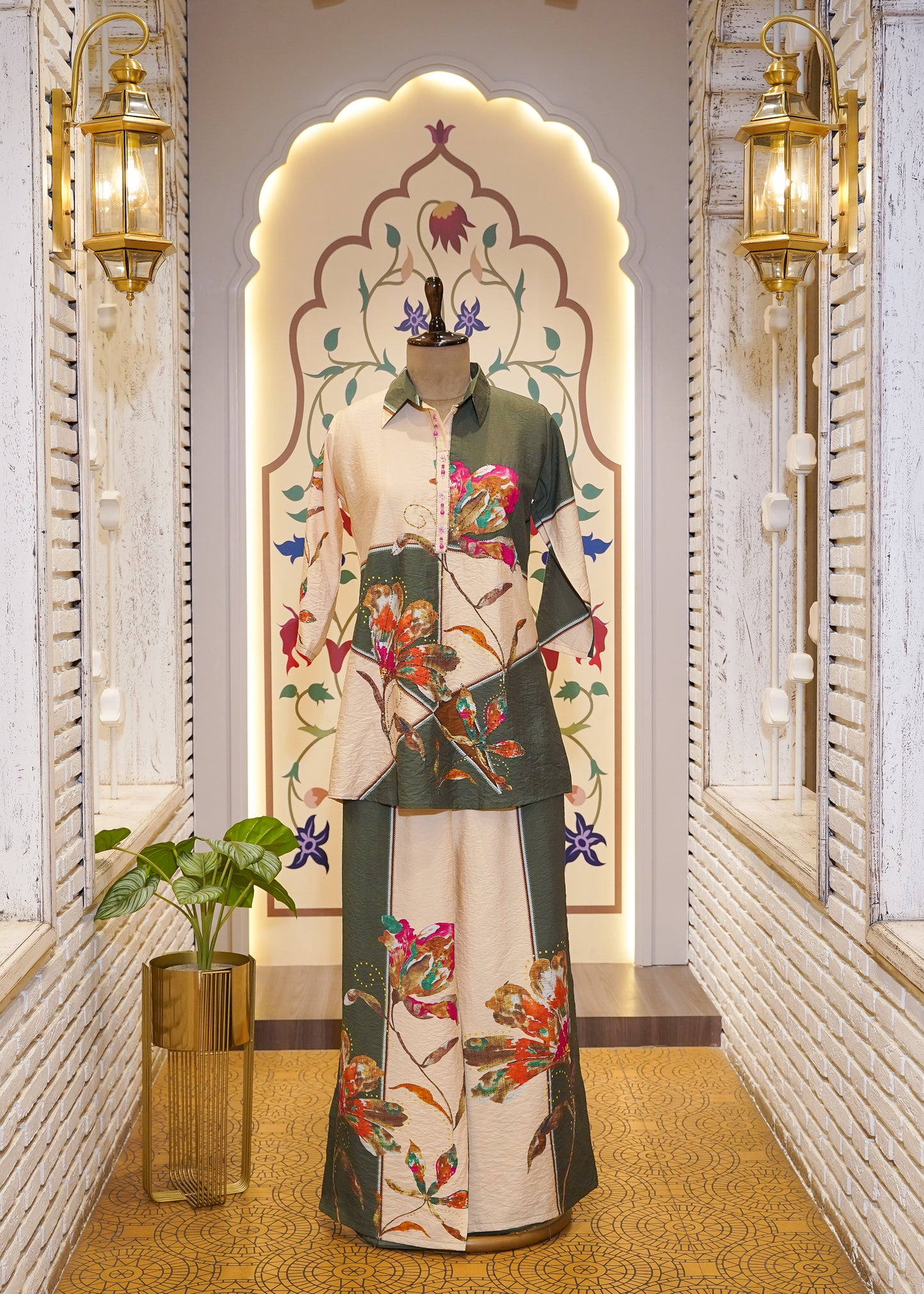 Ivory & Green Crush Cotton Printed Co-ord Set with Collars