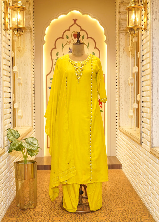 Tuba Green Comfy Stitched Suit Set
