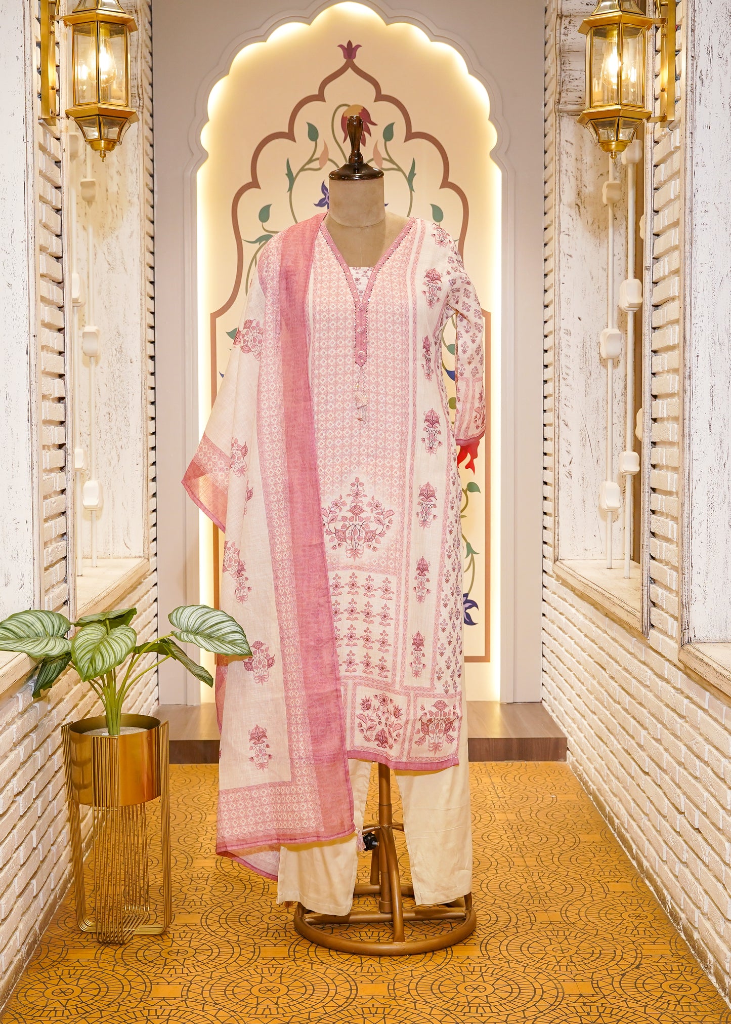 Ivory & Pink Cotton Printed 3 pc Kurti Set