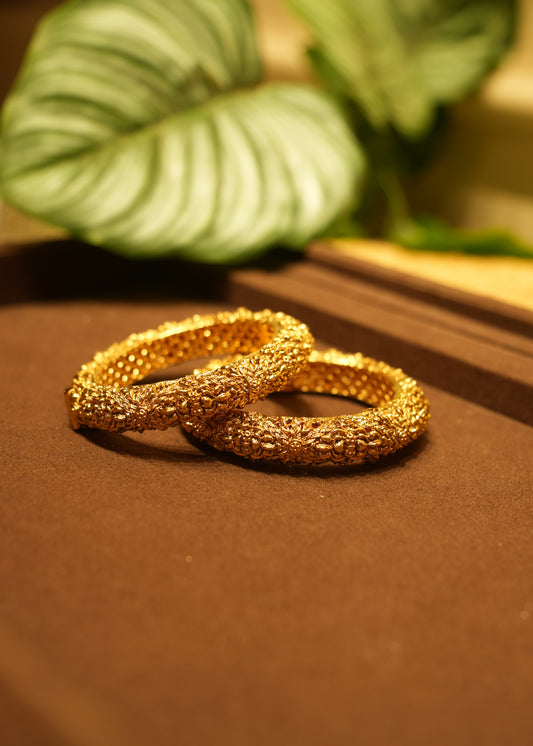 Rukhsar Floral Filigree Gold Nakashi Kada Bangle Pair