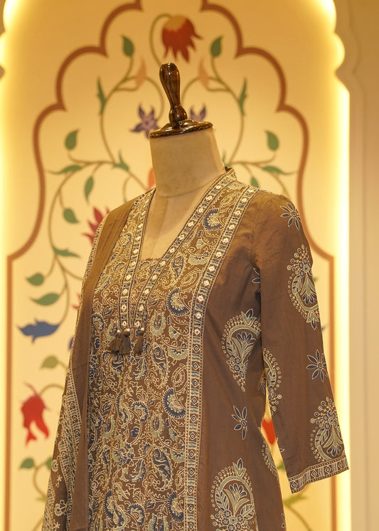 Saanjh Mirror Neckline Brown Stitched Suit Set