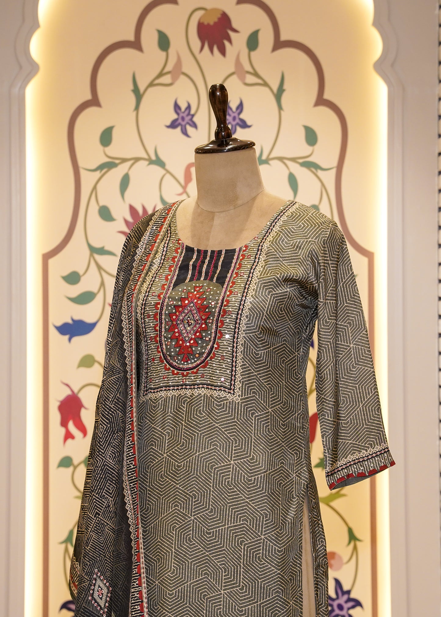 Grey Printed Muslin 3-Piece Kurti Set
