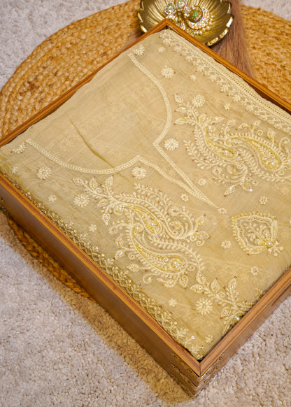 Pista Mul Cotton Thread Embroidered Unstitched Suit Set