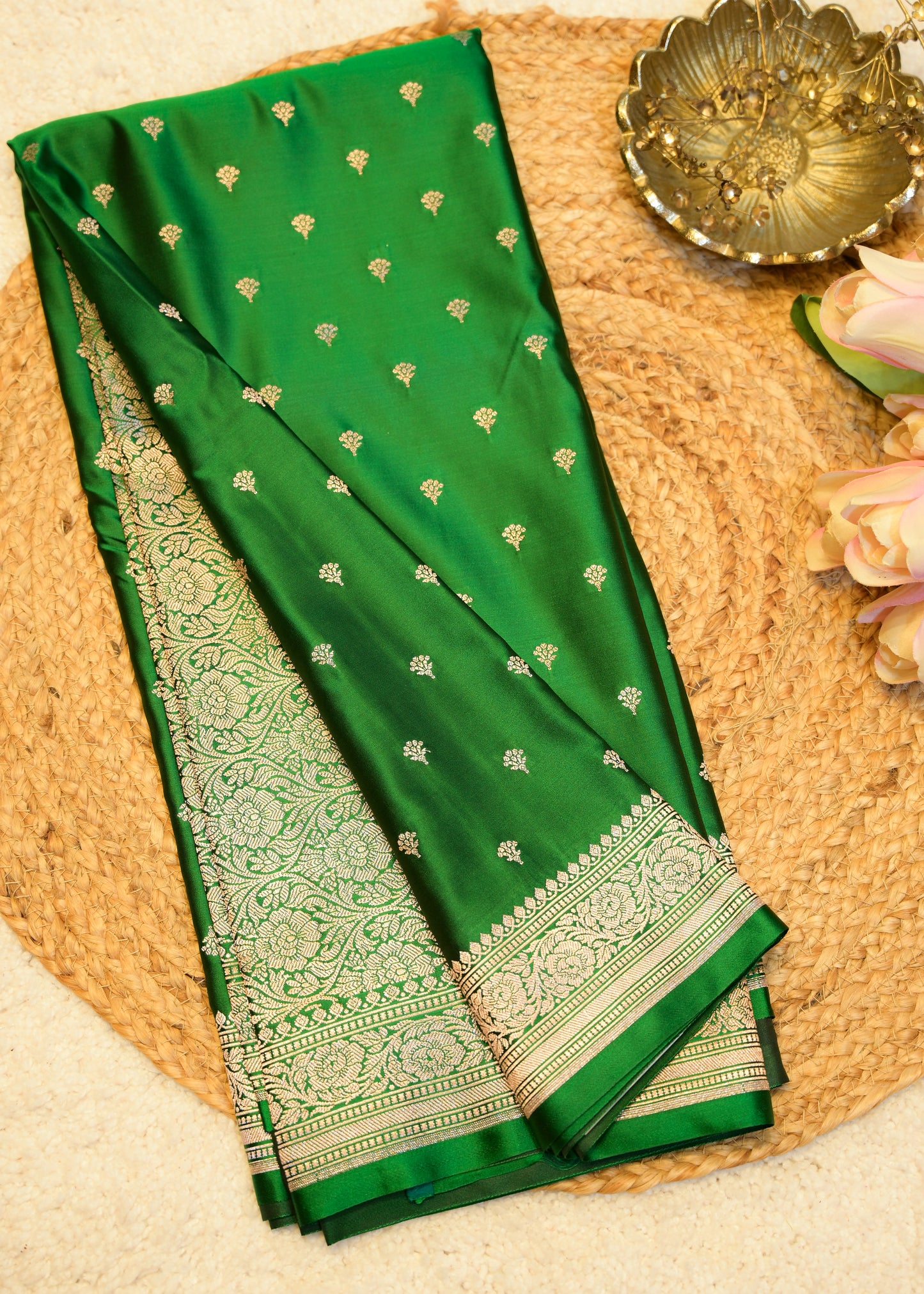 Green Banarasi Kattan Silk Booti Zari Border with Unstitched Blouse