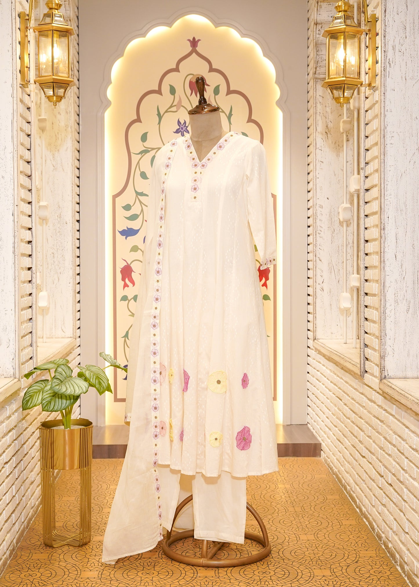 Ivory Cotton Anarkali with Floral Embroidery 3 pc Kurti Set