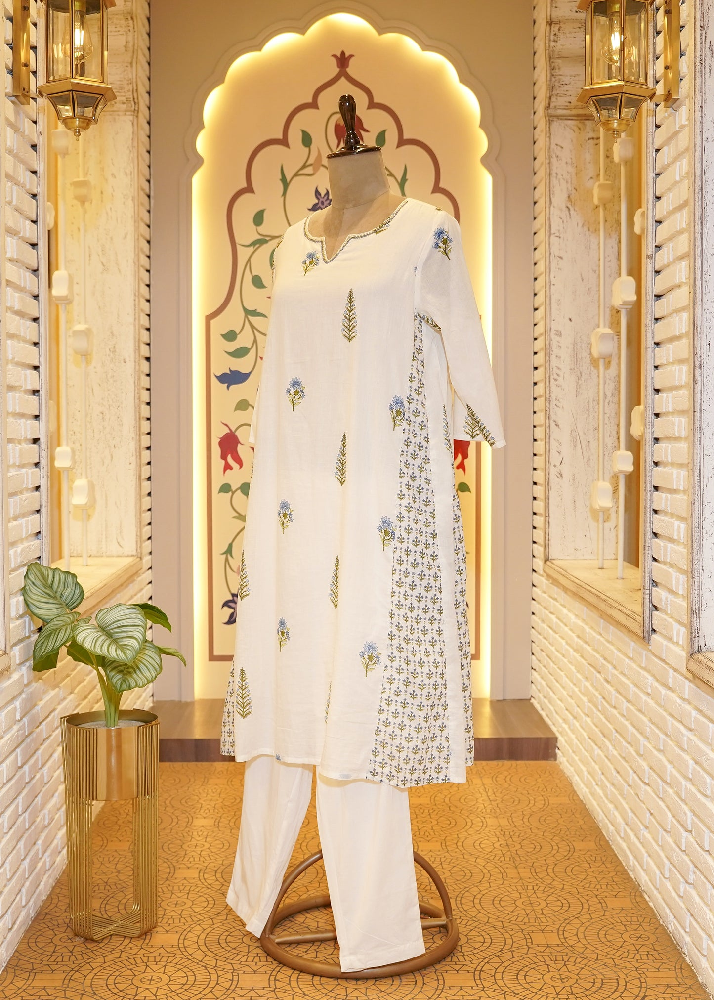 Inayat White Paisley Stitched Suit Set