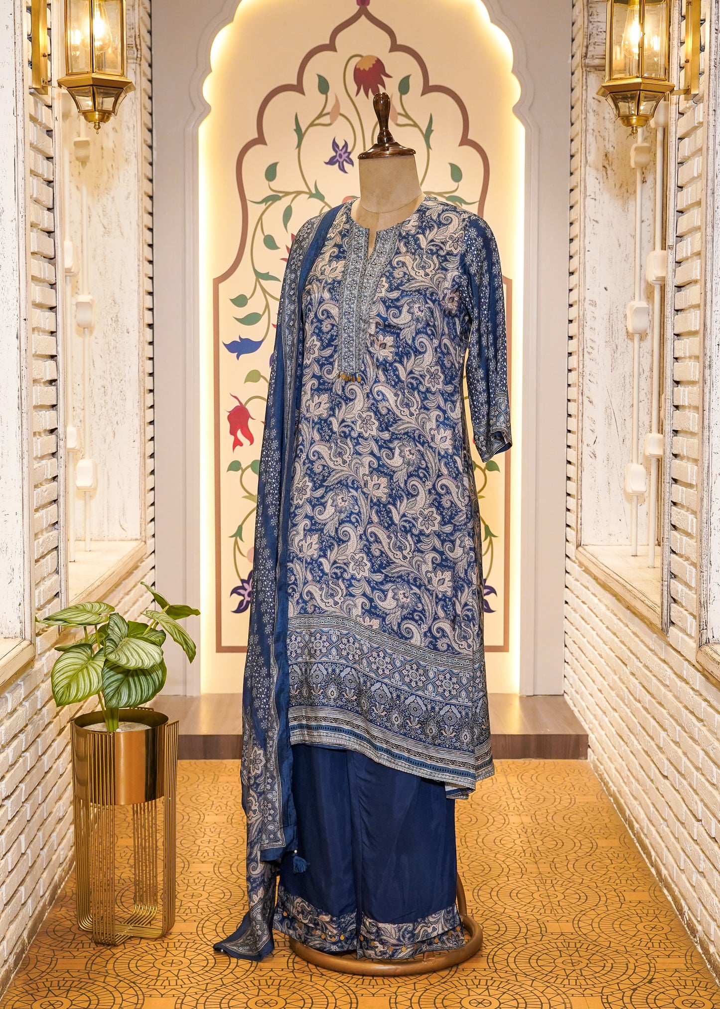 Blue Muslin Printed 3 pc Kurti set