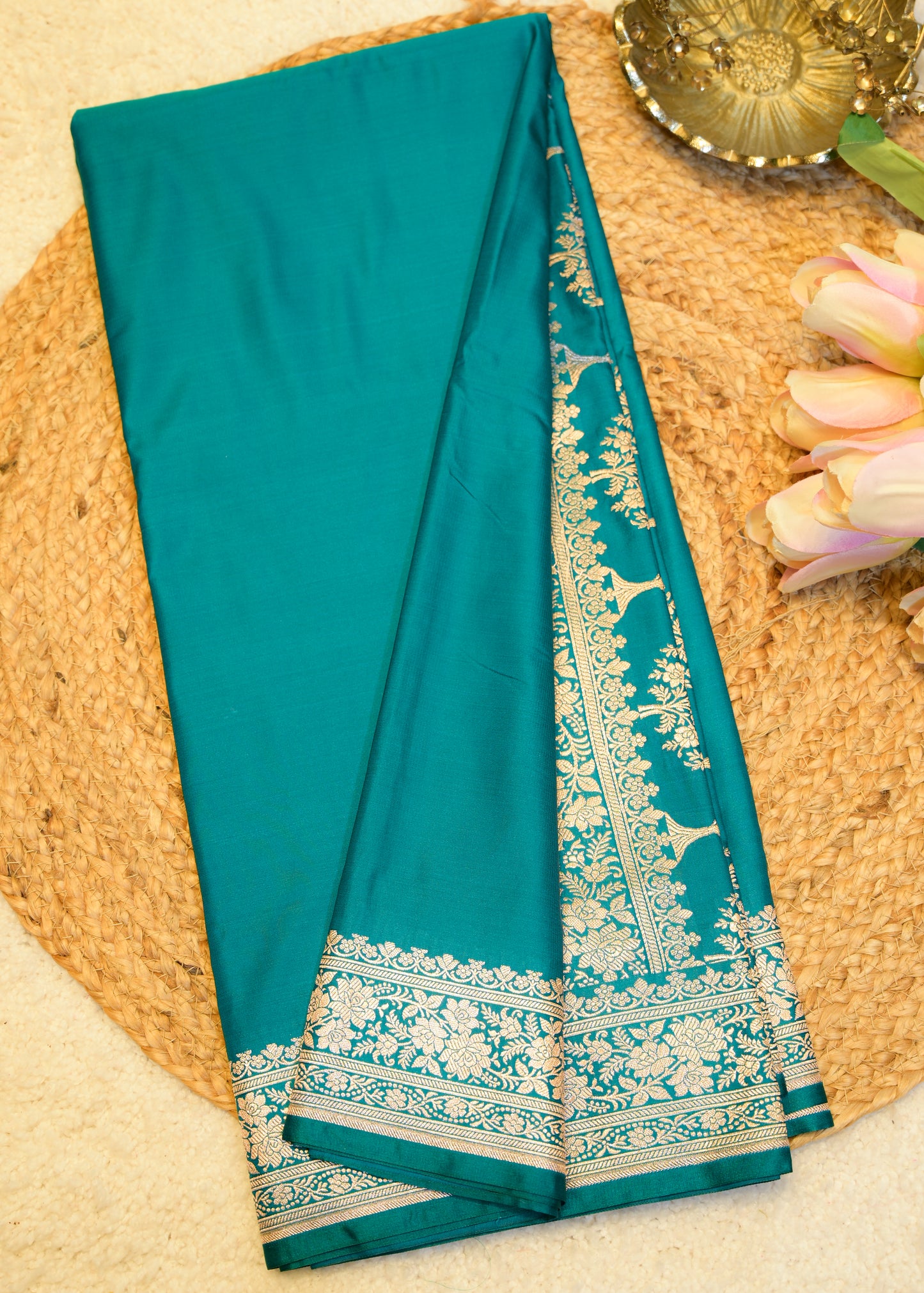 Sea Blue Banarasi Kattan Silk Zari Border with Unstitched Blouse