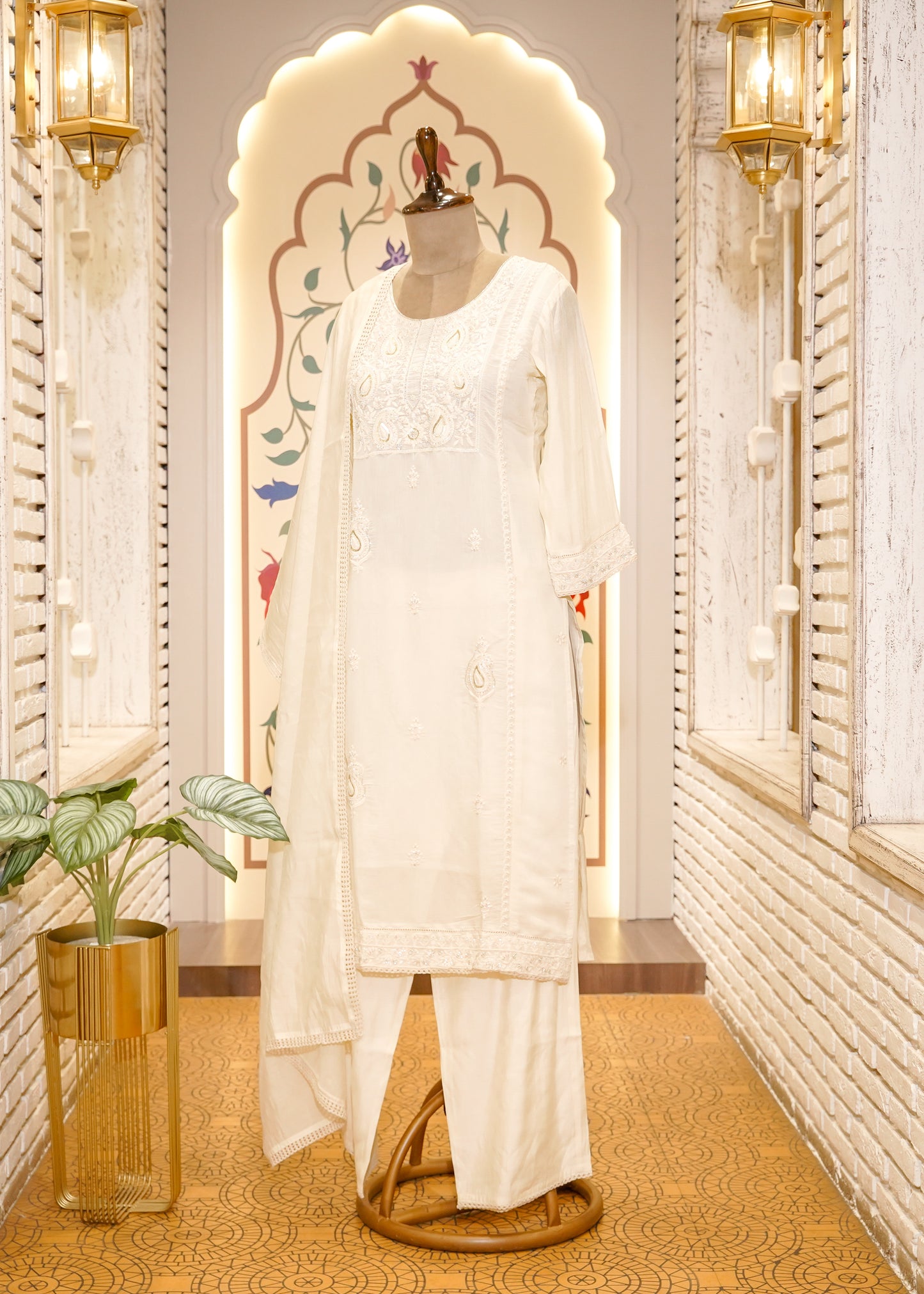 Ivory Mul Cotton Hand Embellished 3 pc Kurti Set