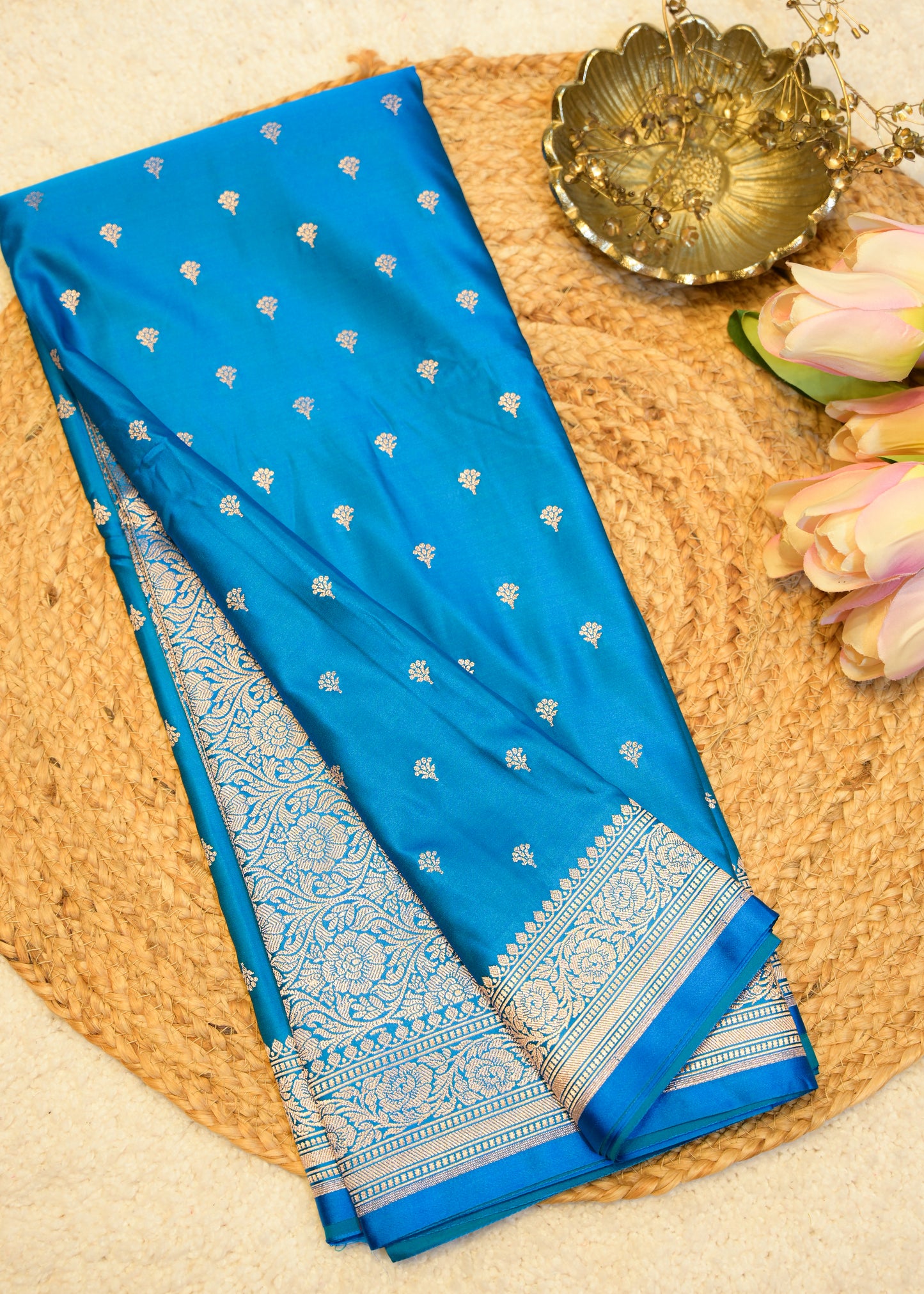 Blue Banarasi Kattan Silk Booti Zari Border with Unstitched Blouse