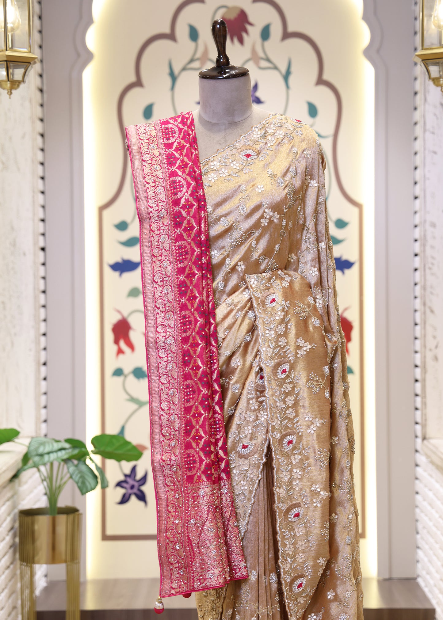 Sarini Mehroon Bridal Dupatta