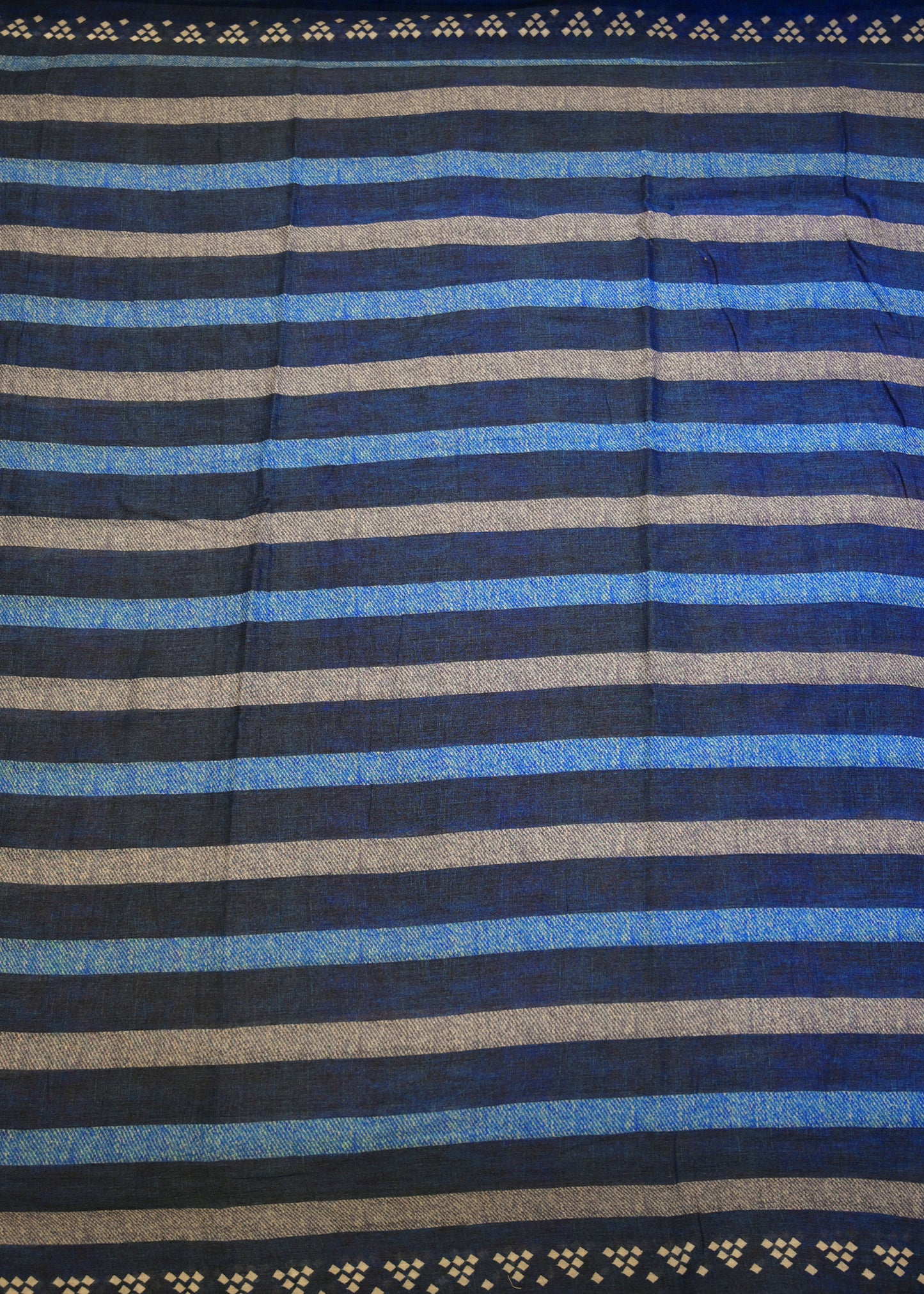 Aditee Navy Blue Cotton Saree with Unstitched Blouse