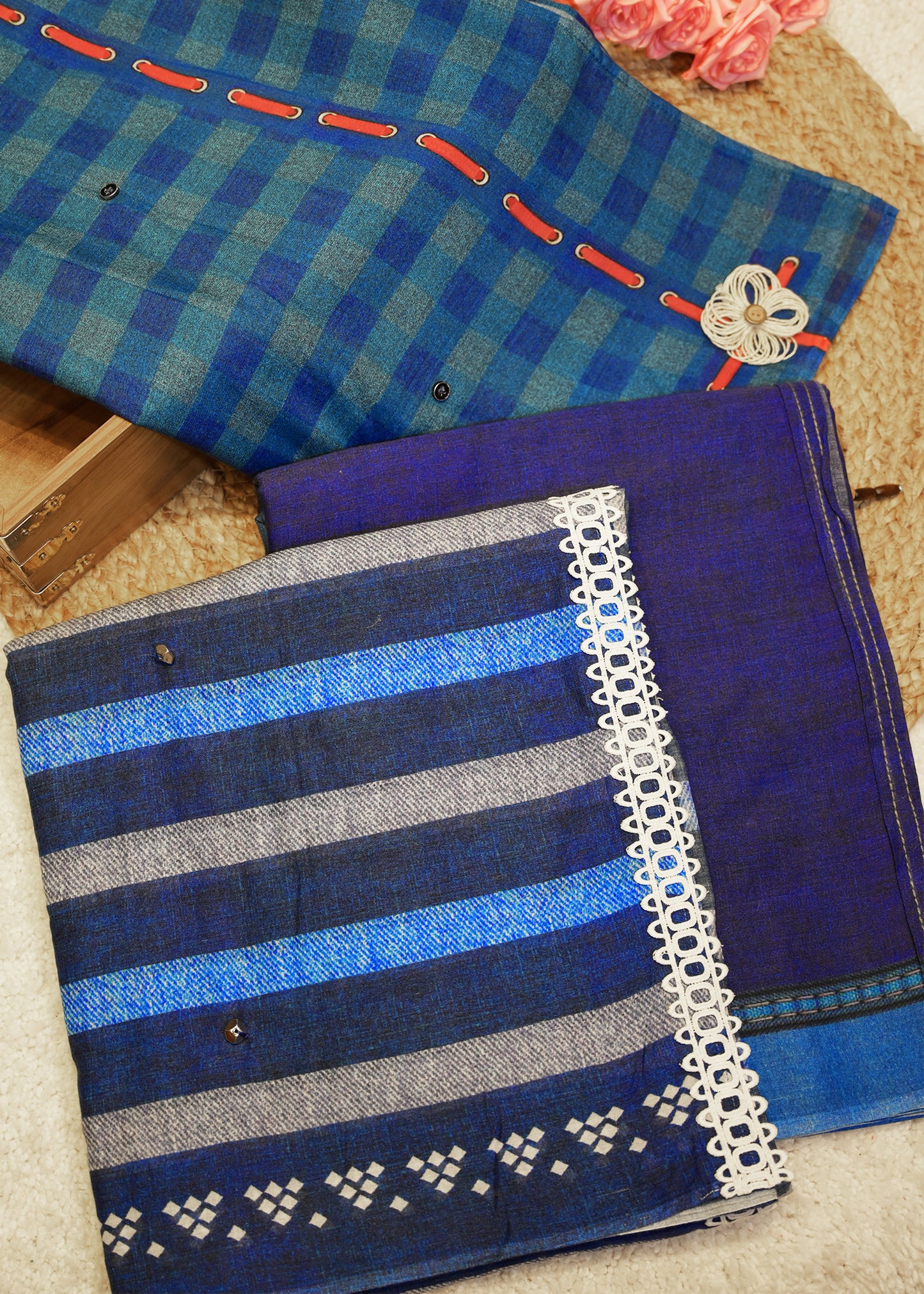 Neelkamal Navy Blue Cotton Saree with Unstitched Blouse