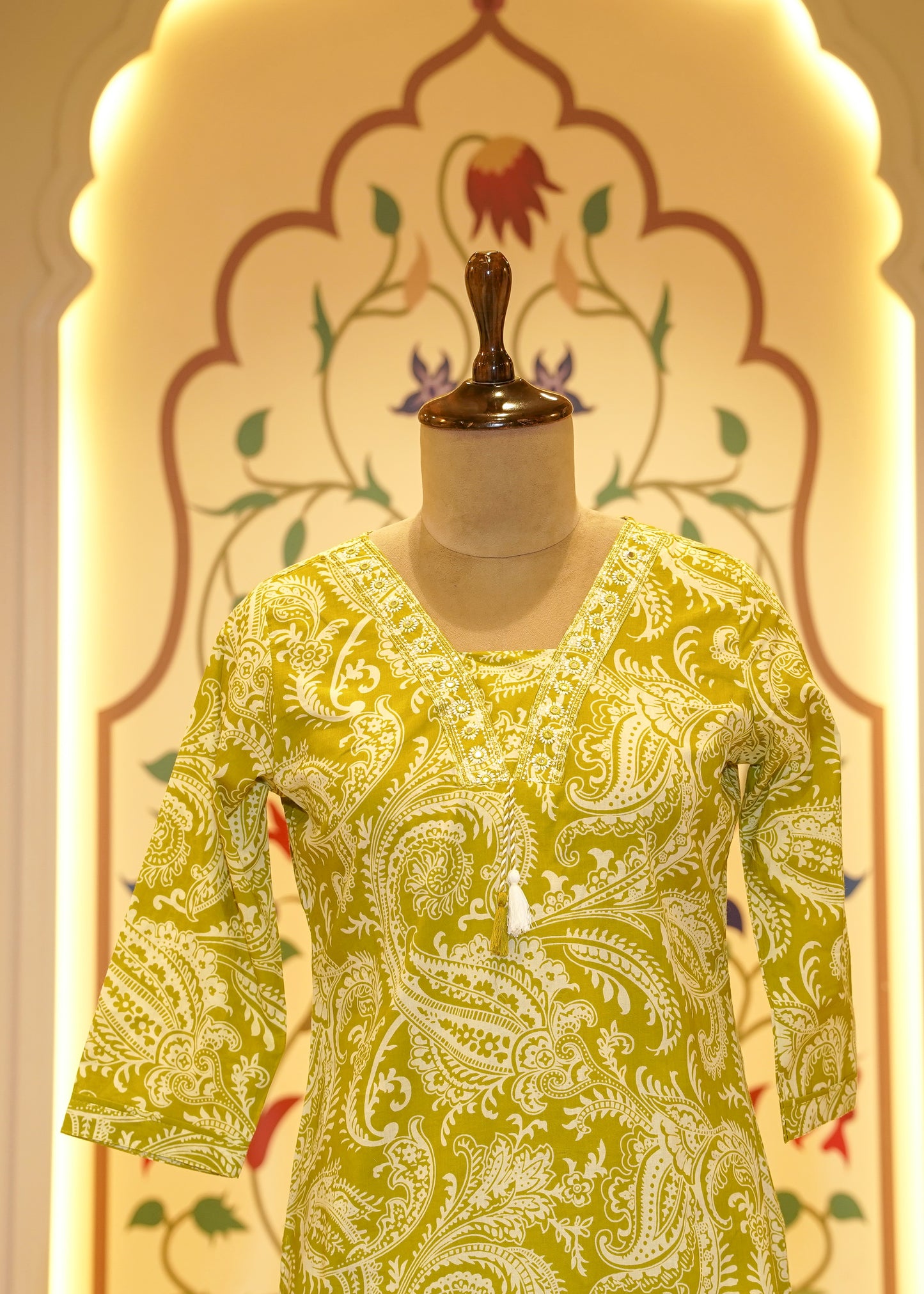 Kaia Green Lace Border Stitched Suit Set