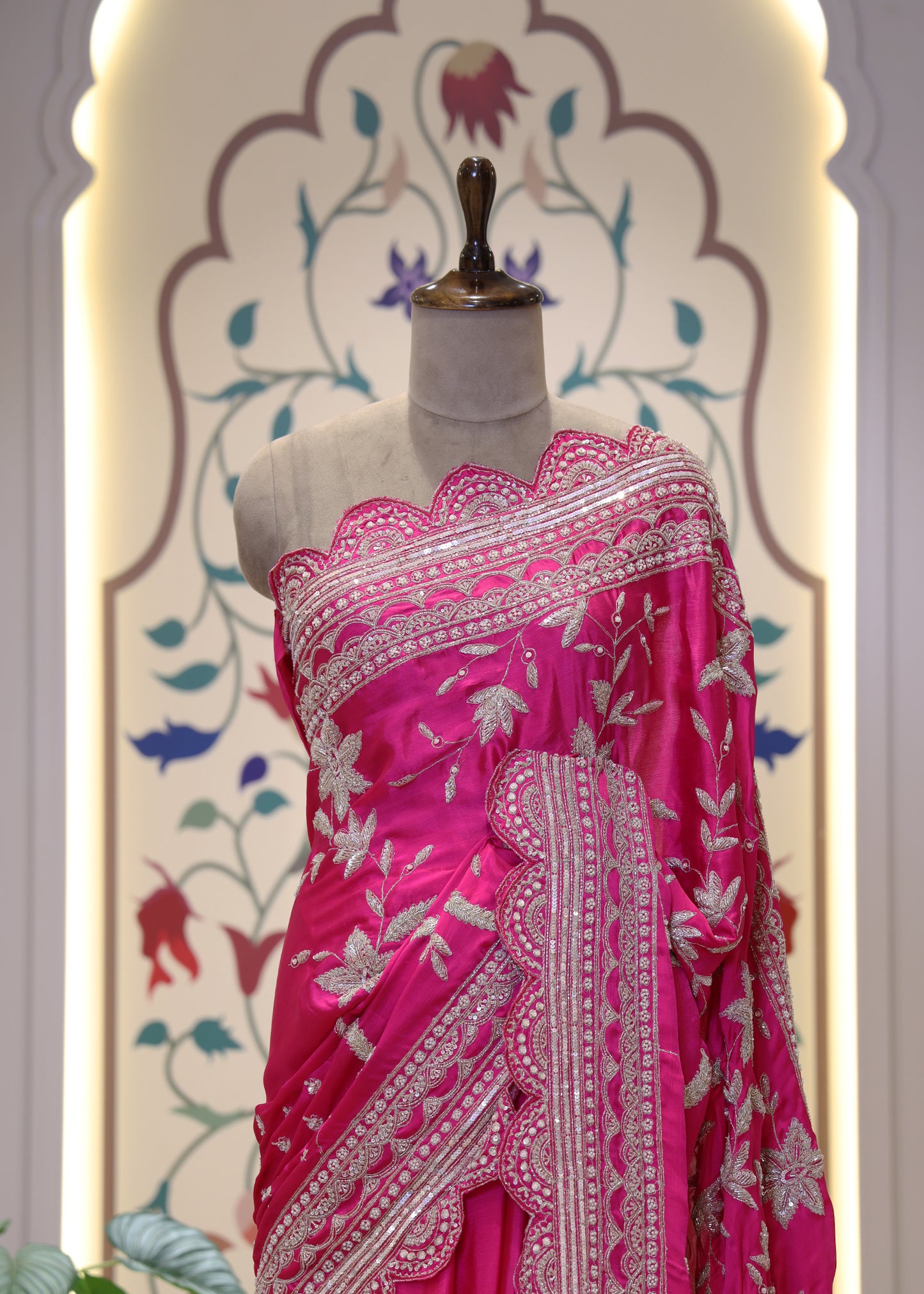 Gulzaar Pink Zari & Mooti Heavy Scallop Border Saree with Unstitched Blouse