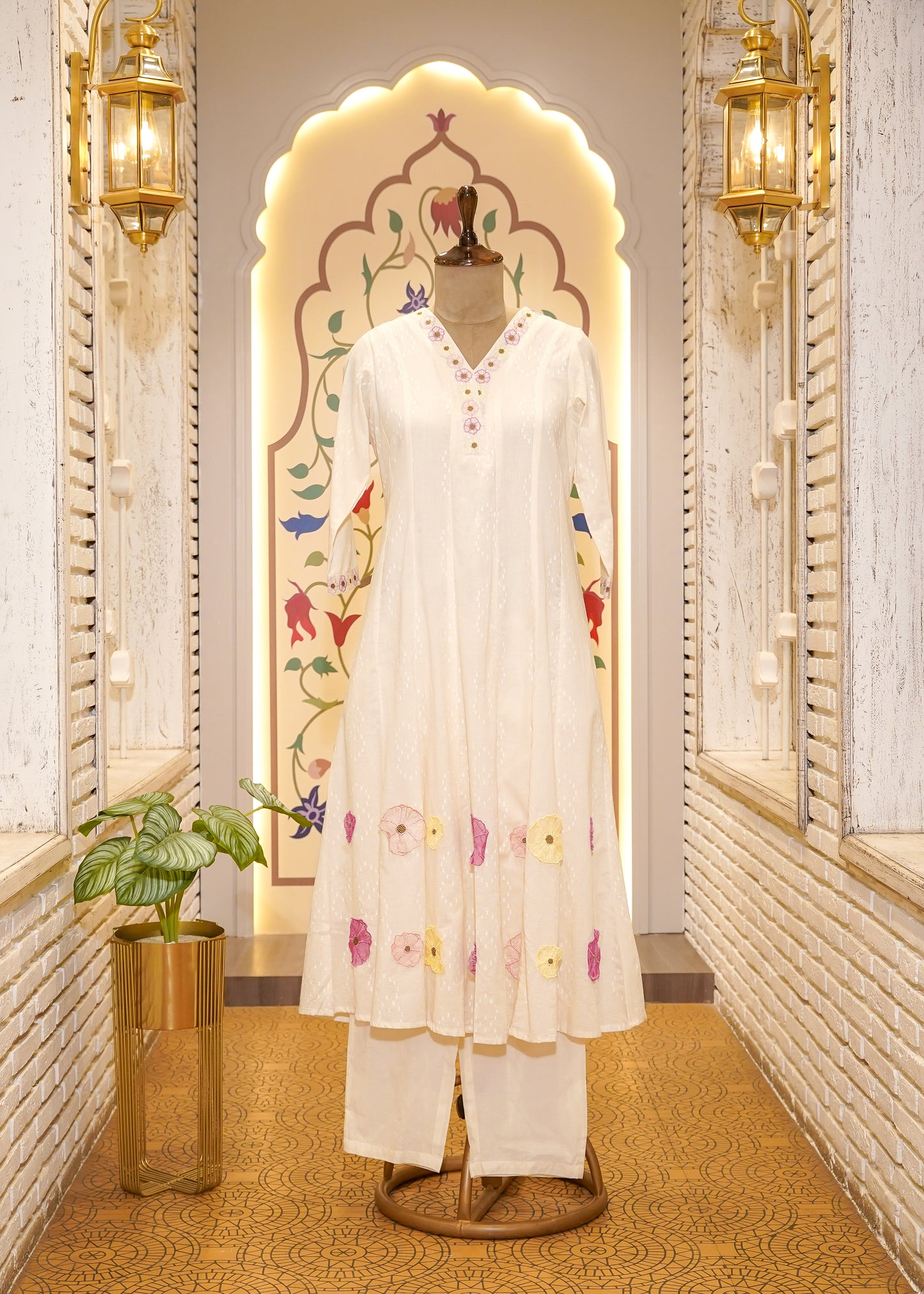Ivory Cotton Anarkali with Floral Embroidery 3 pc Kurti Set