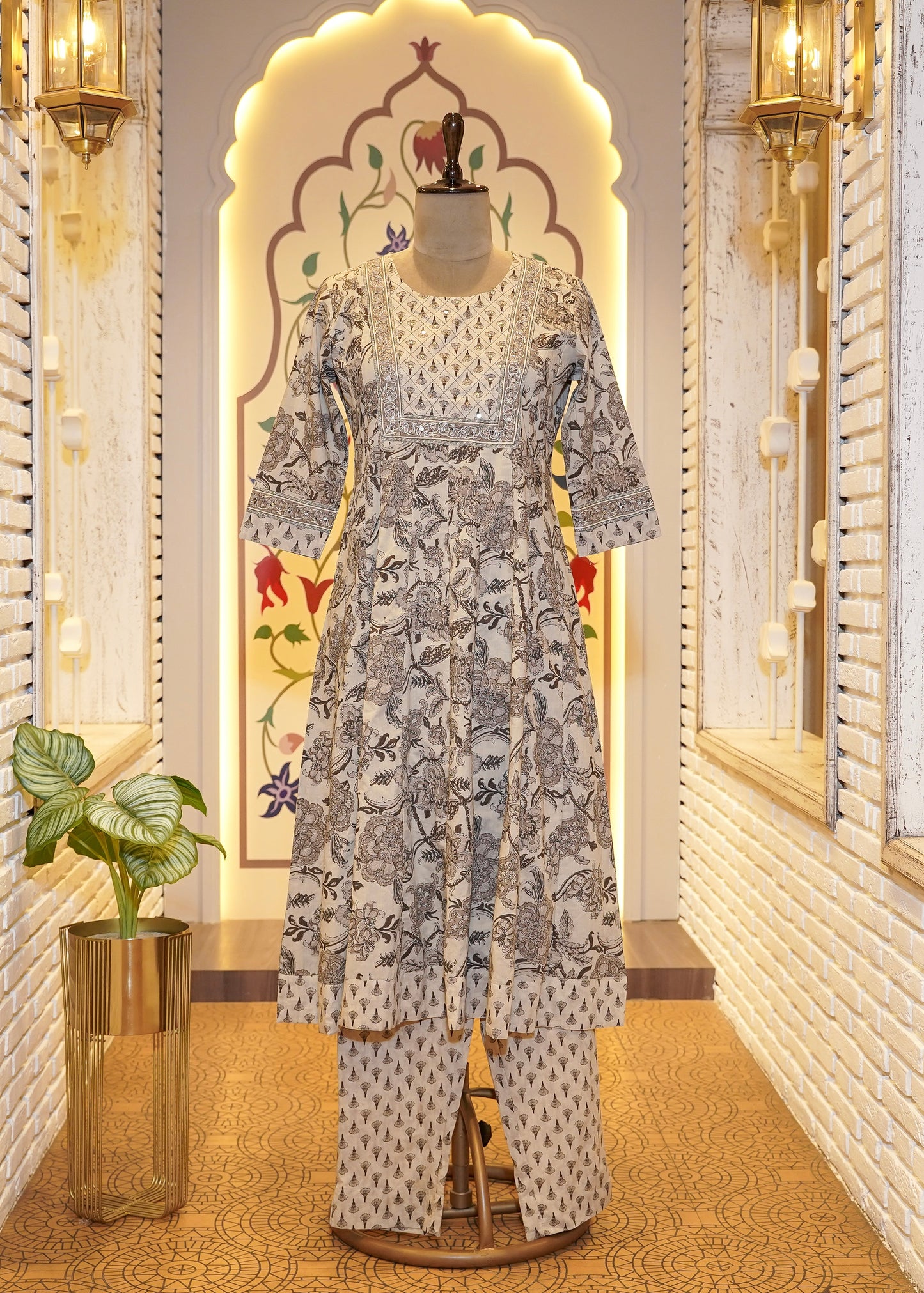 Ruhani Floral Stitched Suit Set