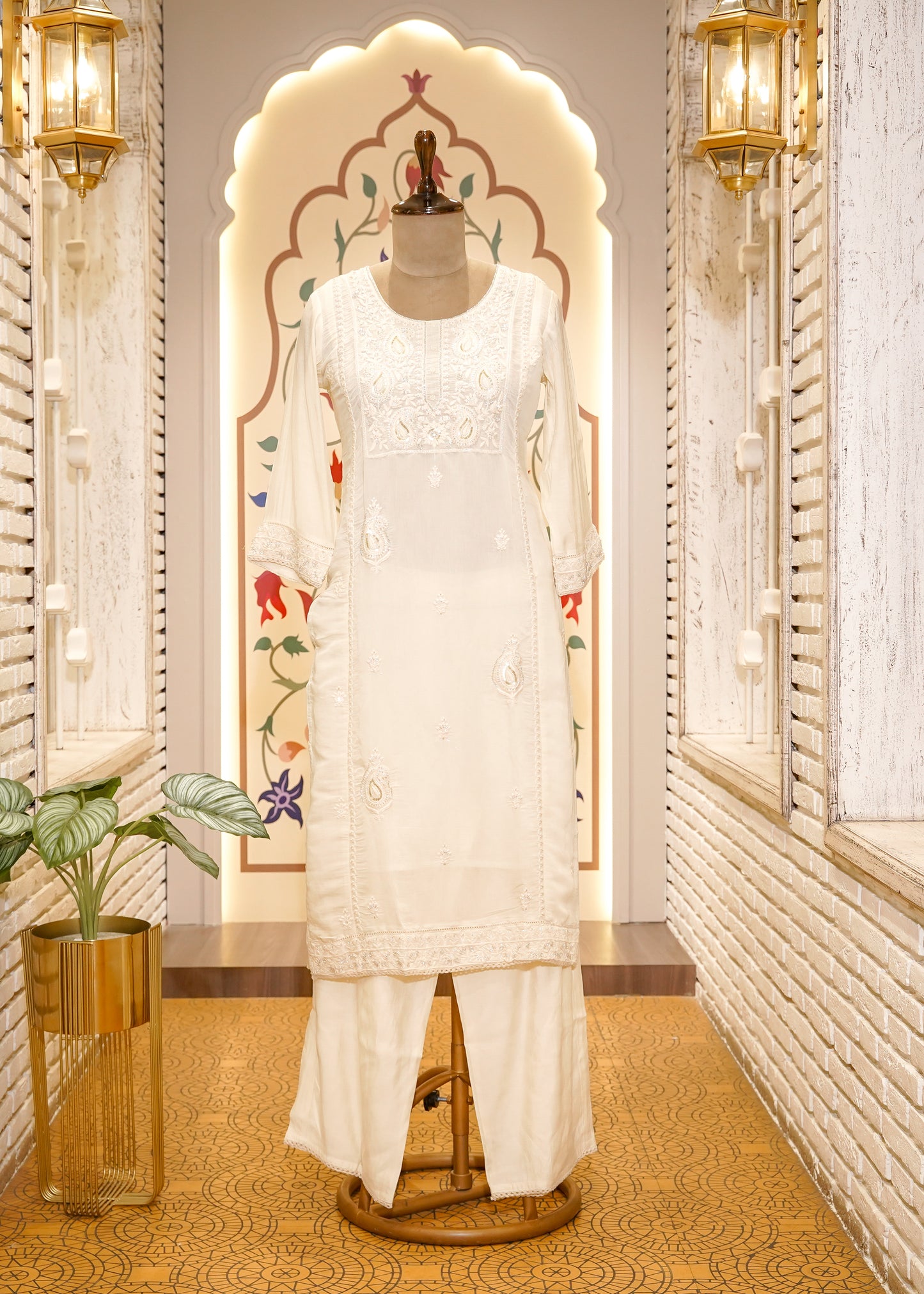 Ivory Mul Cotton Hand Embellished 3 pc Kurti Set