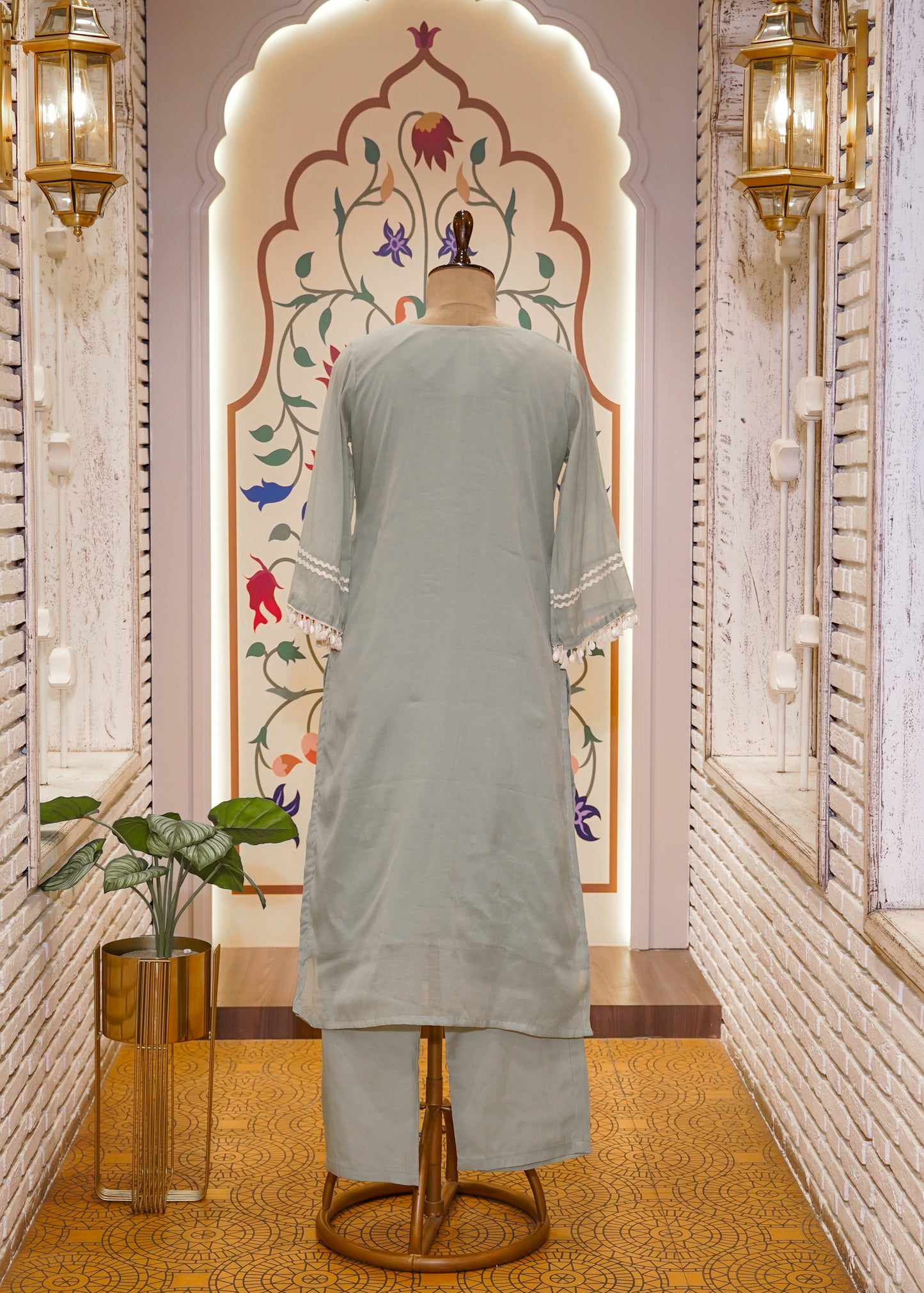 Pista Green Mul Cotton Thread Embroidered 3 pc Kurti Set