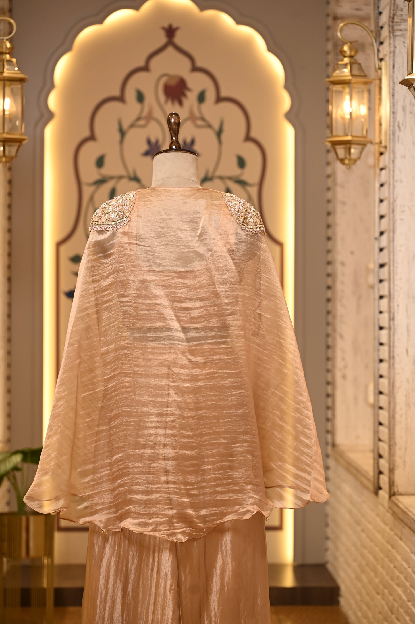 Roop Champagne Tissue 3 pc set