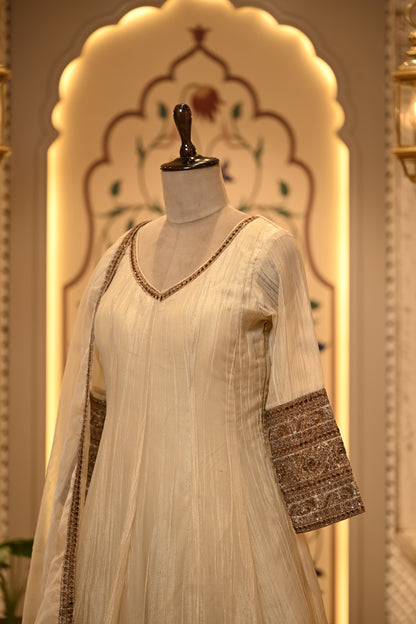 Innayat Ivory Long Anarkali Suit Set with Dupatta