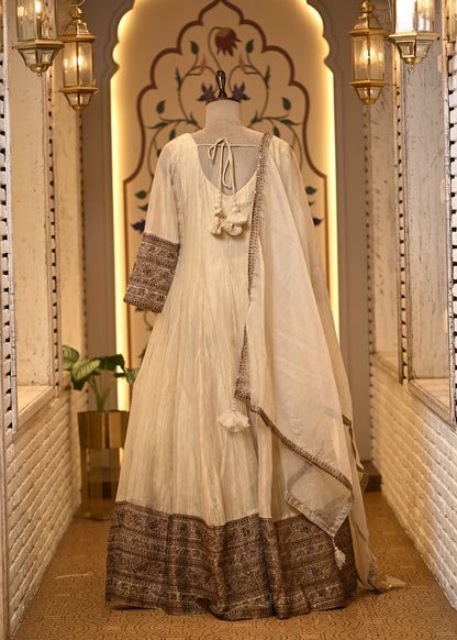 Innayat Ivory Long Anarkali Suit Set with Dupatta