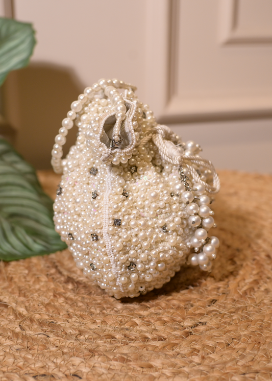Ivory Pearl Potli