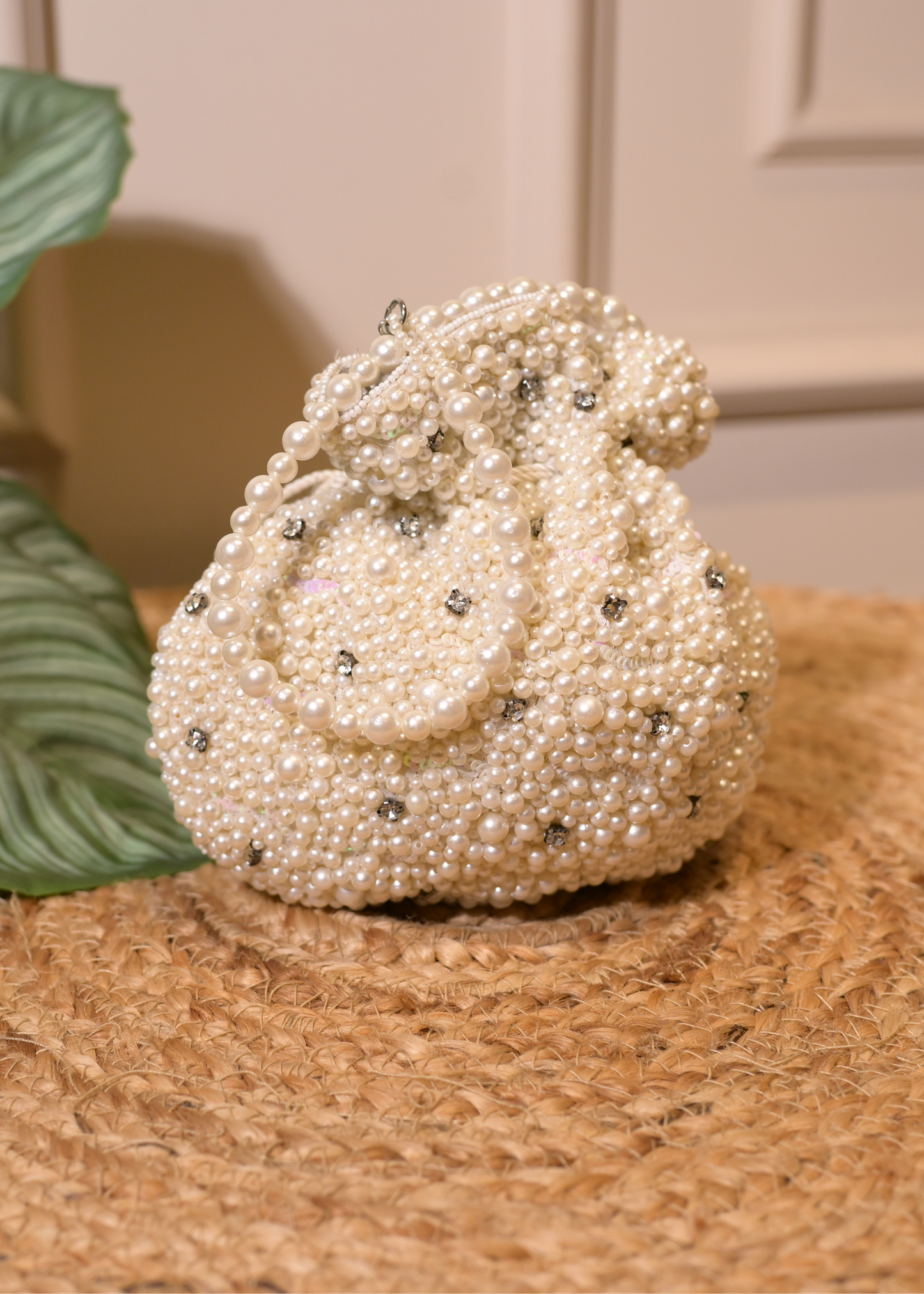 Ivory Pearl Potli