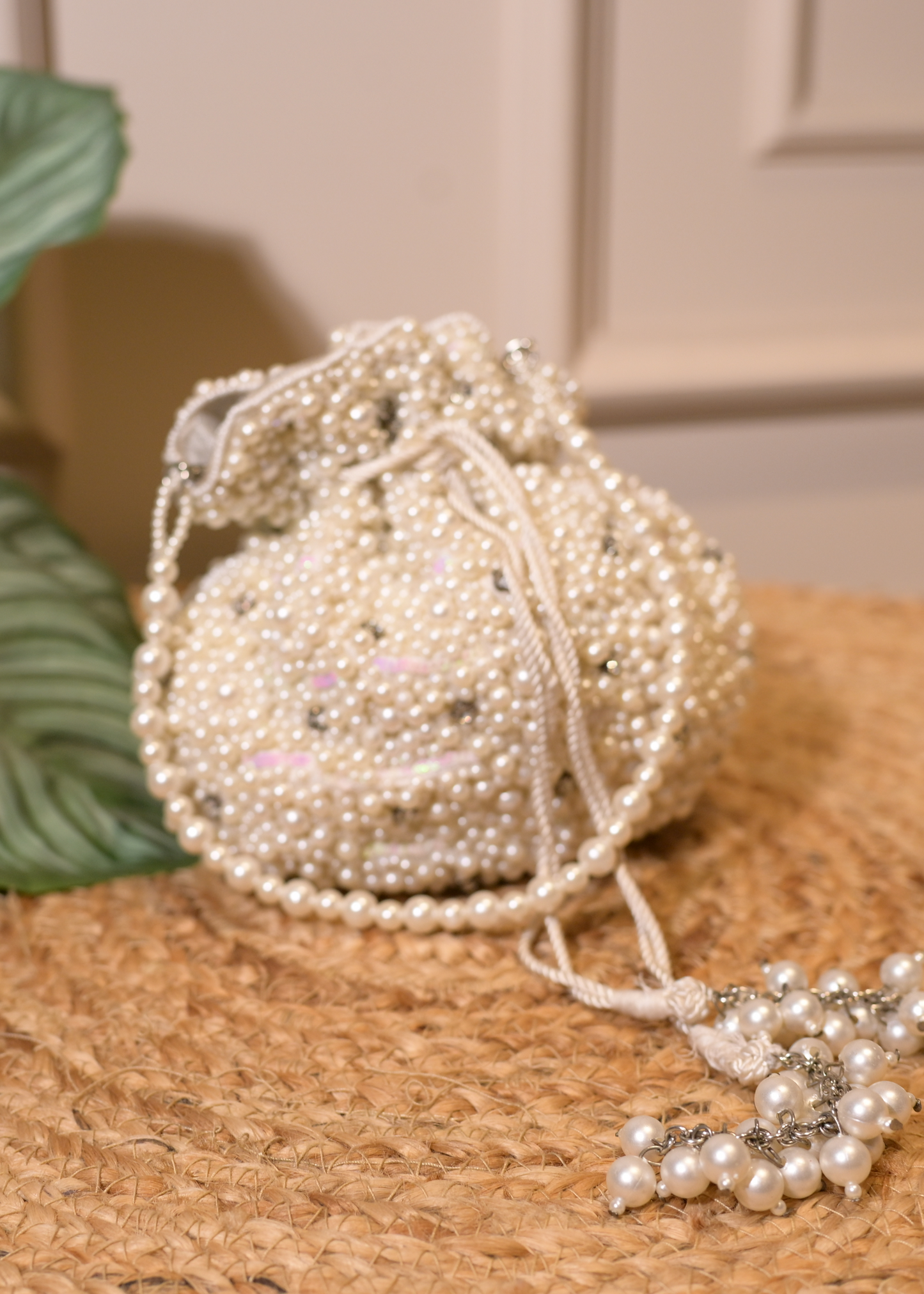 Ivory Pearl Potli