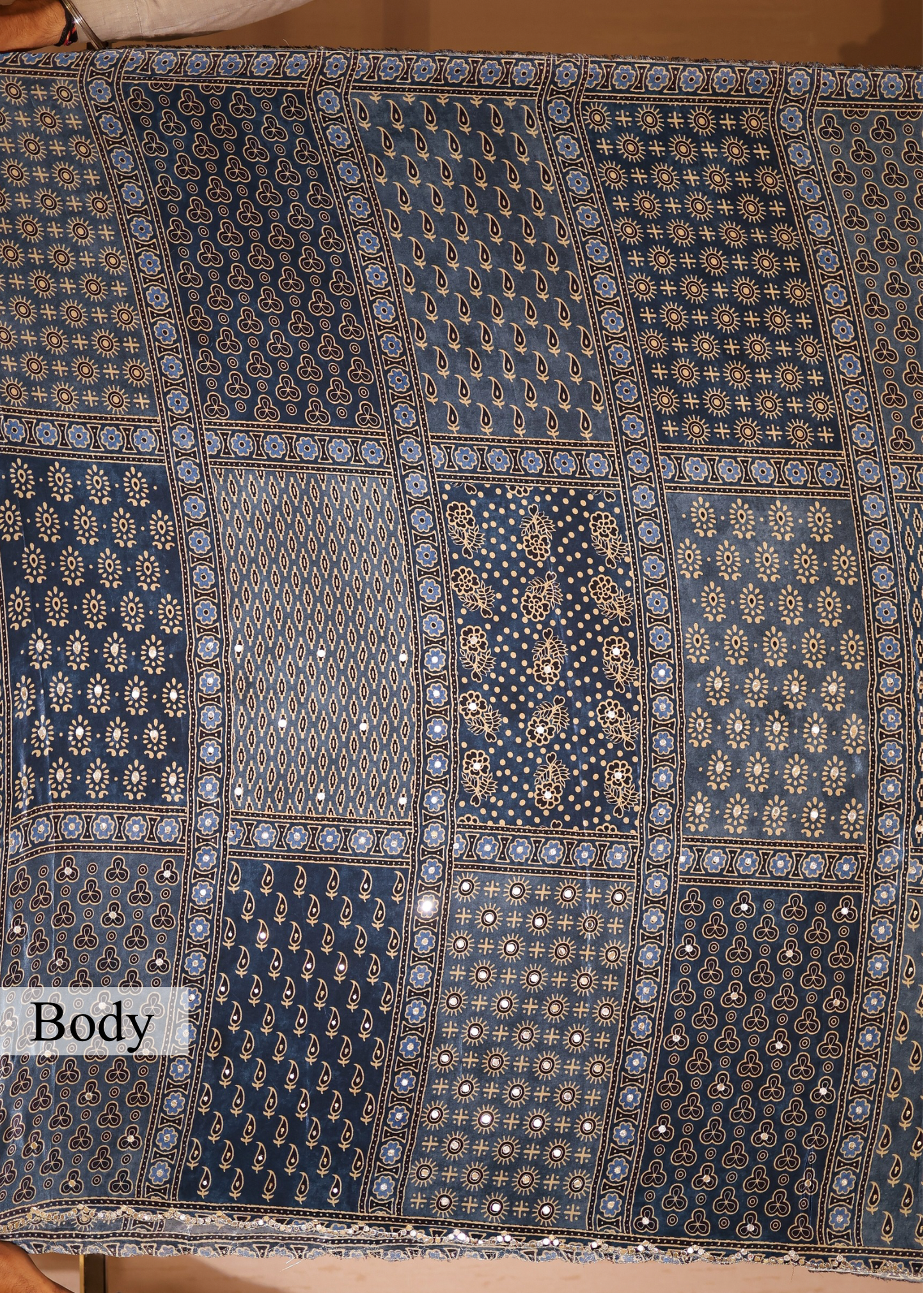 Ektara Mirror Ajrak Printed Saree