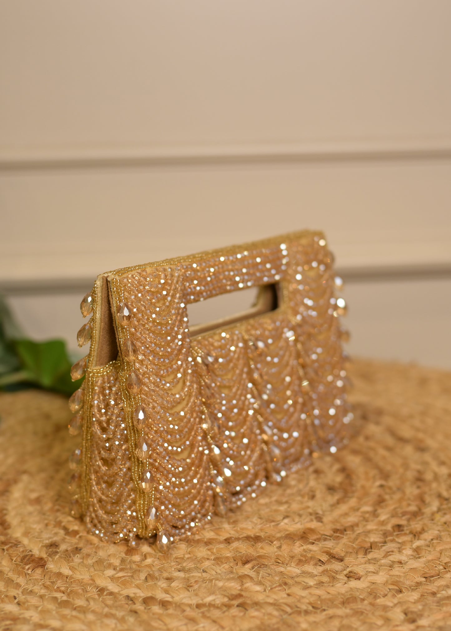 Golden Boxy Hand Clucth