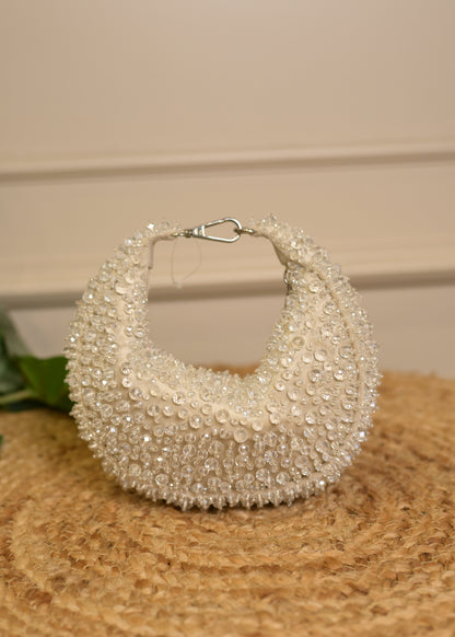 Ivory U Shaped Stud Potlis